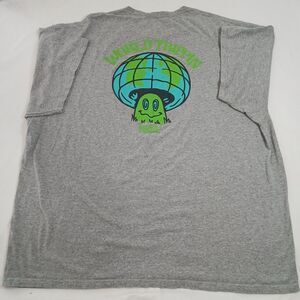 Neff Mens Mushroom World Trippin T-Shirt Gray Size XXL